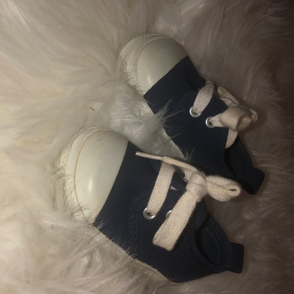 Shoes - Picture 3 of 3